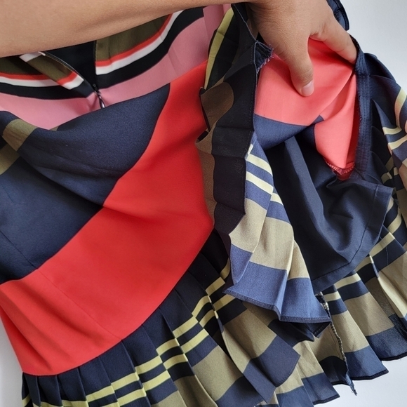 Ann Taylor stripped pleated skirt sz 12 - Picture 6 of 10